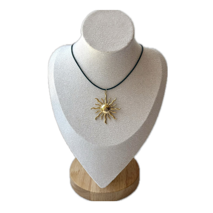 Soleil Pendant Necklace