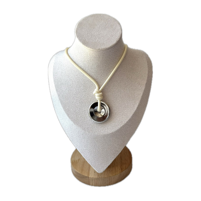 Tessa Necklace - Ivory