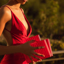 Sima Handle Clutch - Strawberry